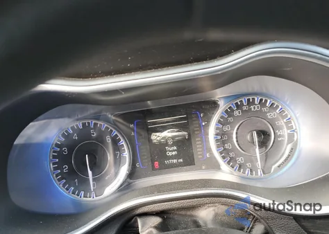 2015 Chrysler 200 Limited из США, поврежденный, VIN 1C3CCCAB8FN570897